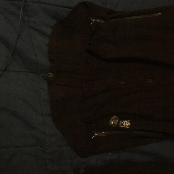 Flannel - Picture 2 of 3